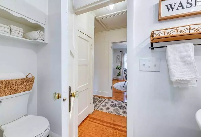 Charming Virginia Retreat W/ Covered Porch & Yard!