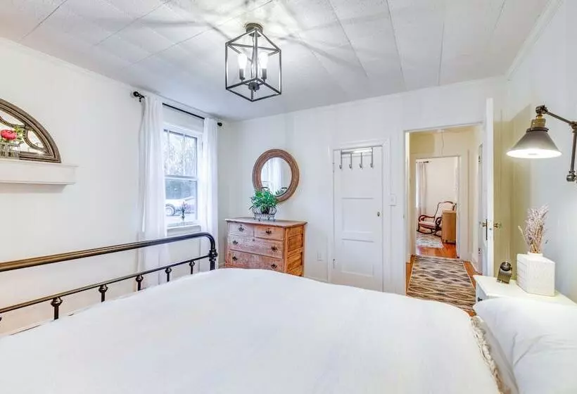 Charming Virginia Retreat W/ Covered Porch & Yard!