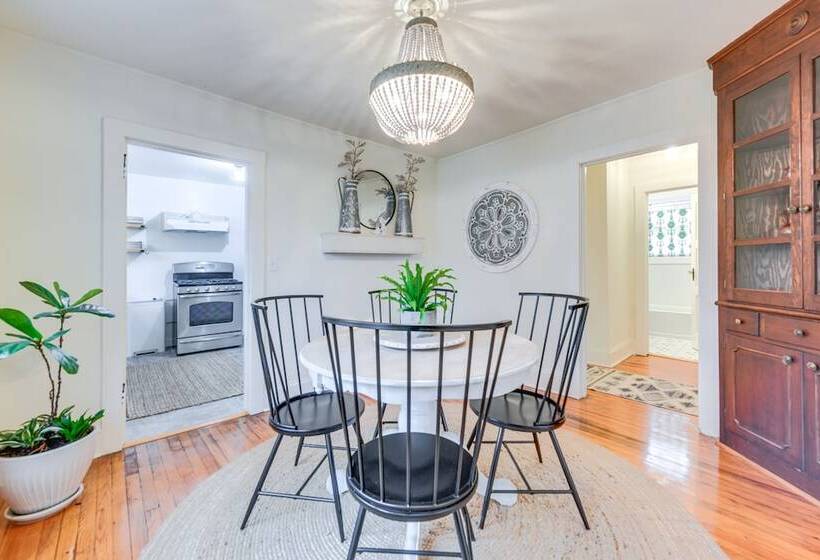 Charming Virginia Retreat W/ Covered Porch & Yard!