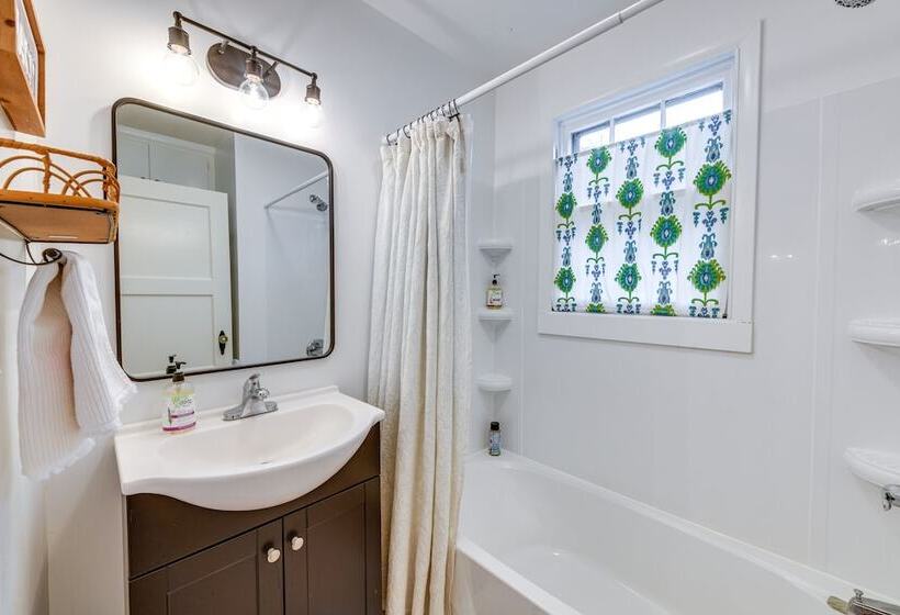 Charming Virginia Retreat W/ Covered Porch & Yard!