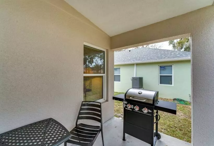 Daytona Beach Vacation Home ~ 4 Mi To Main St Pier