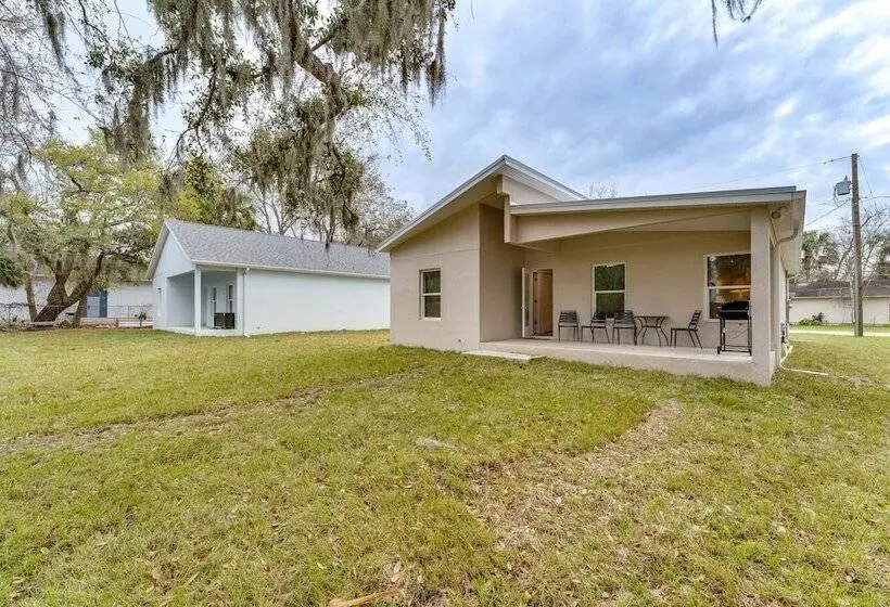 Daytona Beach Vacation Home ~ 4 Mi To Main St Pier