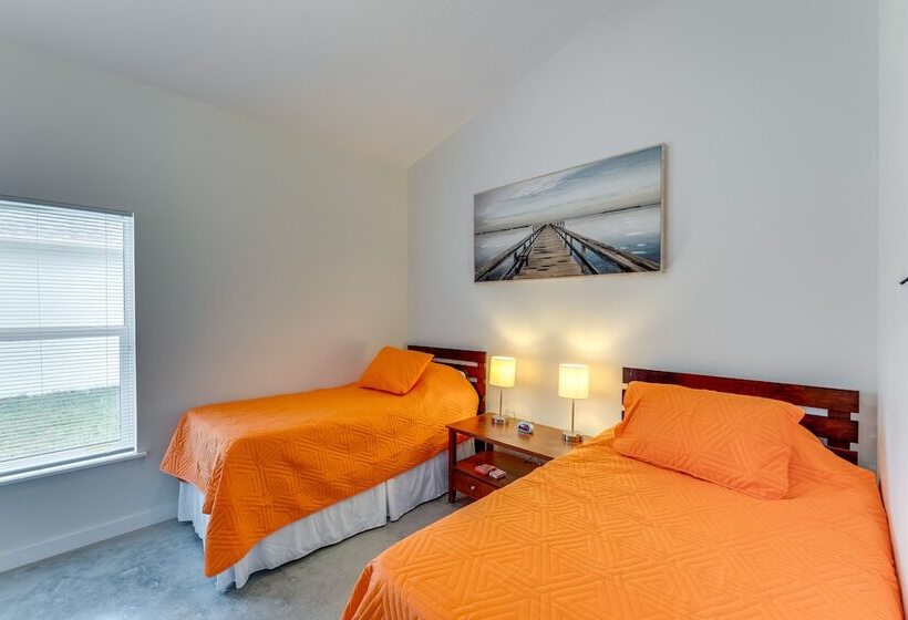 Daytona Beach Vacation Home ~ 4 Mi To Main St Pier