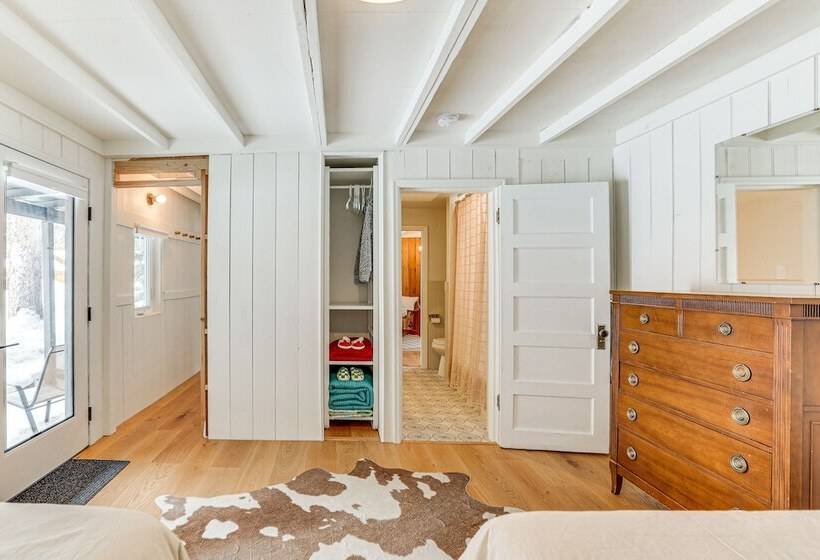 3 Mi To Rocky Mtn Nat L Park: Grand Lake Cabin