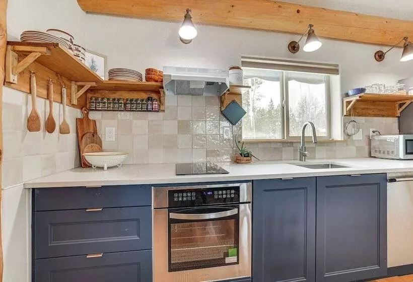 3 Mi To Rocky Mtn Nat L Park: Grand Lake Cabin