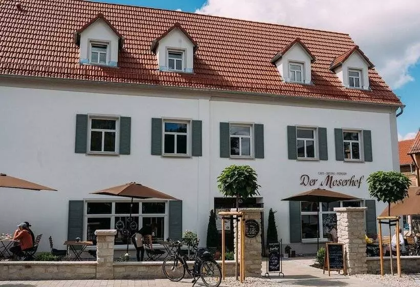 ホテル Der Moserhof