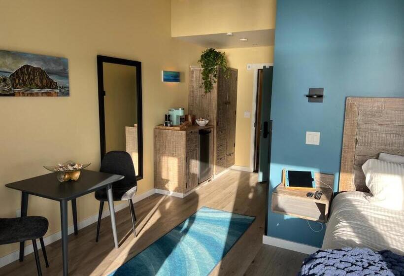 호텔 Harborwalk Inn