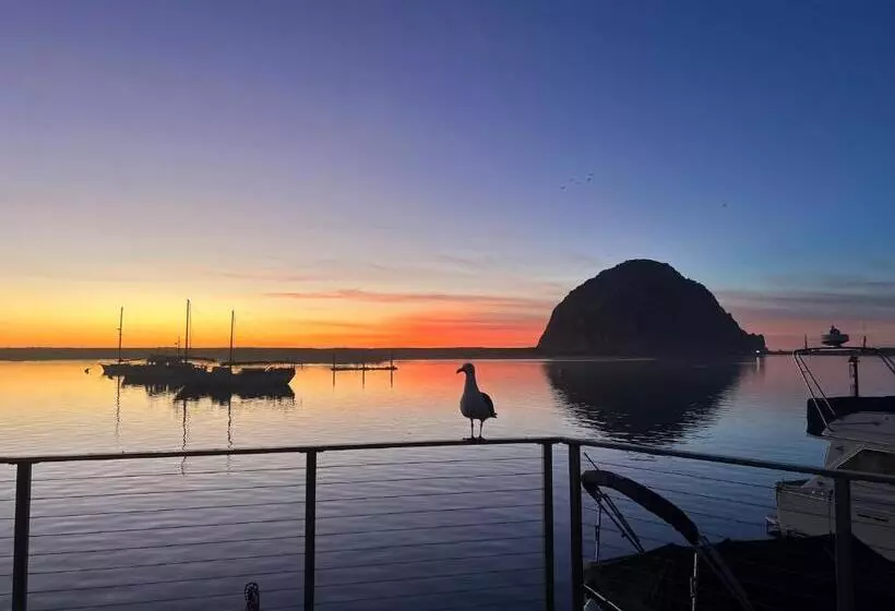 هتل Harborwalk Inn