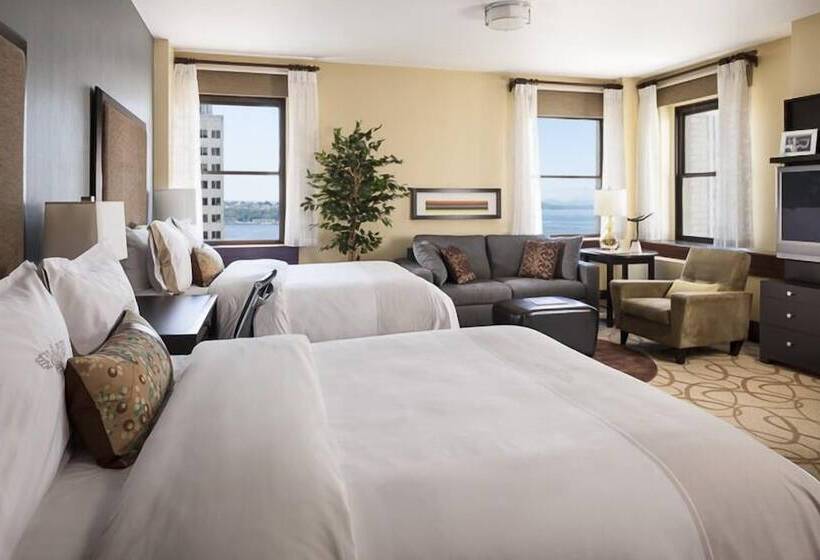 هتل The Inn At The Washington Athletic Club