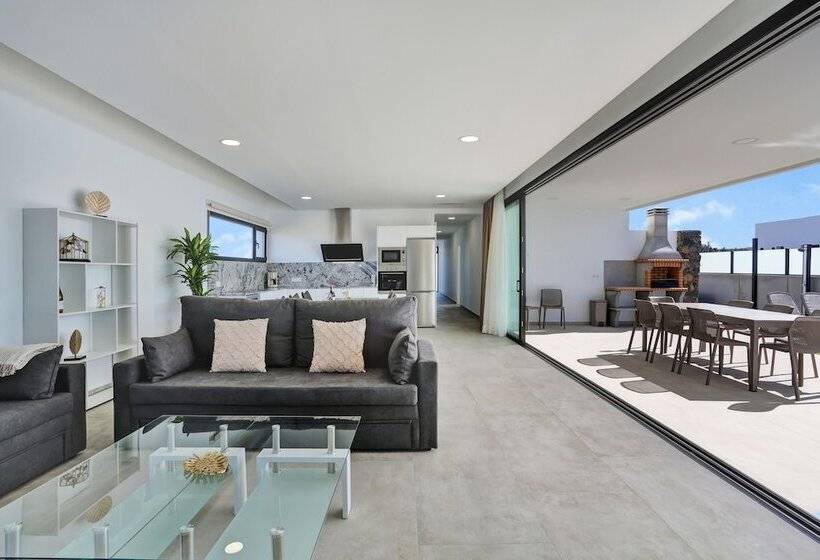 هتل Isla Favorita Resort