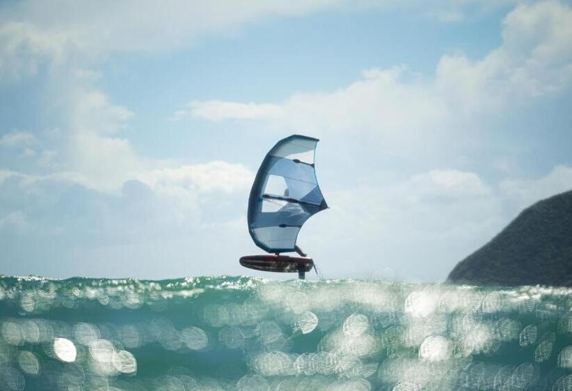 هتل Isla Favorita Resort