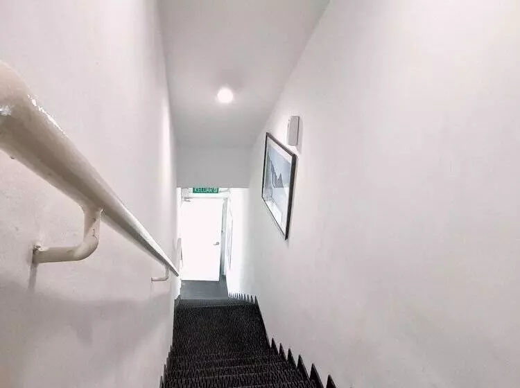 Kozi Hotel Danga Bay