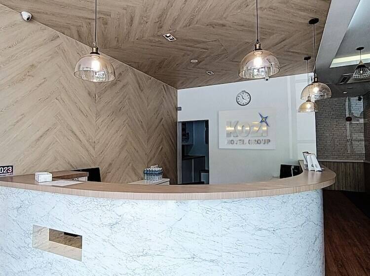 Kozi Hotel Danga Bay