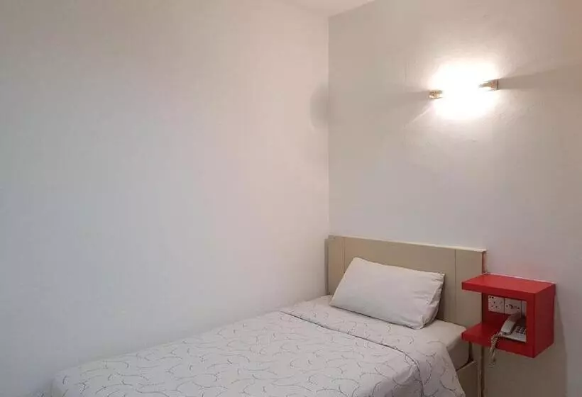 Kozi Hotel Danga Bay