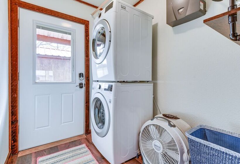 Lakefront Graford Home W/ Fire Pit + Private Dock!