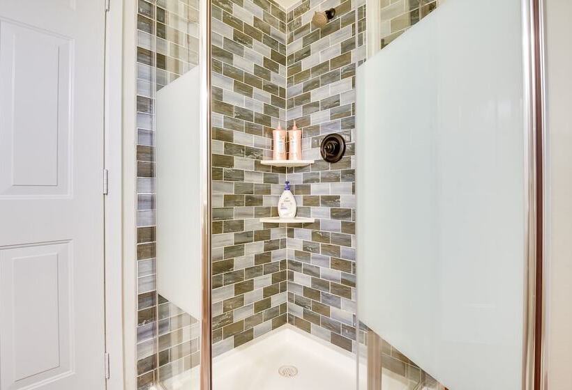 Lakefront Graford Home W/ Fire Pit + Private Dock!