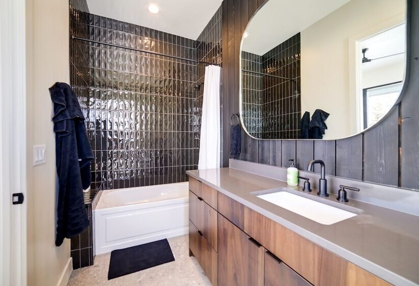 Modern Star Valley Ranch Home Near Hiking & Golf!