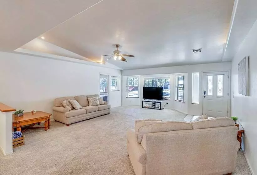 Spacious Show Low Home Near Fool Hollow Lake!