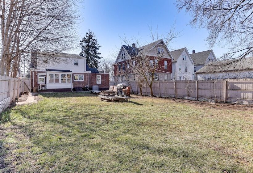 Pet Friendly West Haven Rental: Walk To Beach!