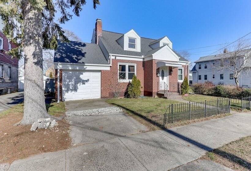 Pet Friendly West Haven Rental: Walk To Beach!