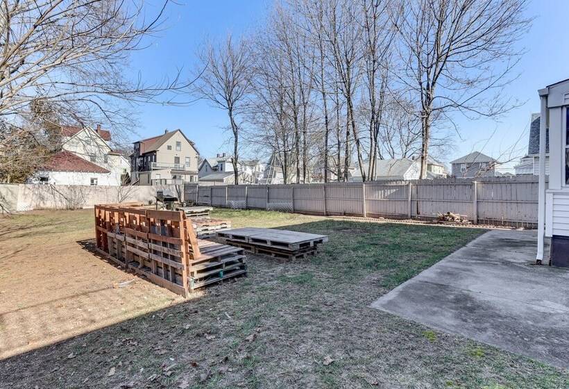 Pet Friendly West Haven Rental: Walk To Beach!