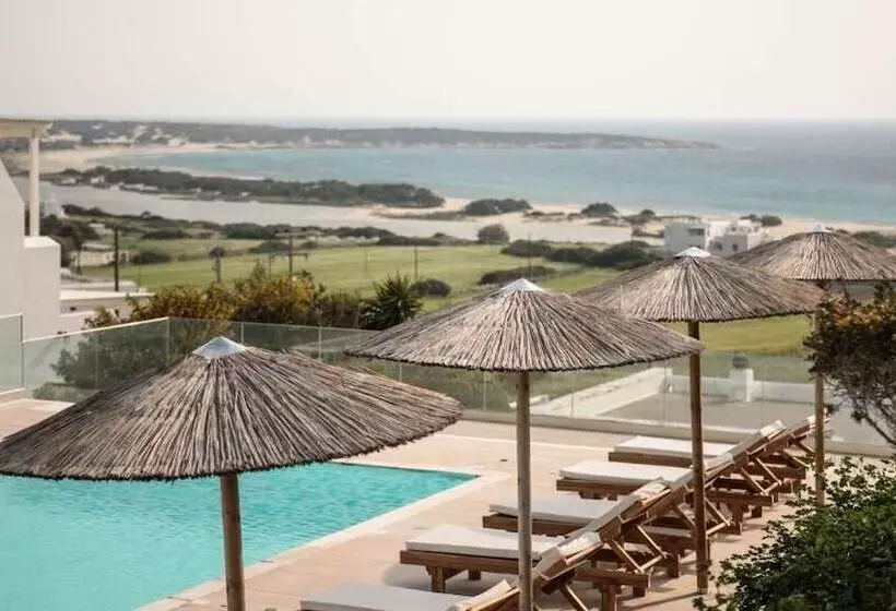 Phoenicia Naxos