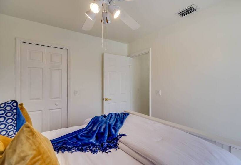 Port St Lucie Canal Front Home W/ Heated Pool!