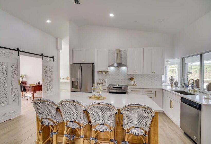 Port St Lucie Canal Front Home W/ Heated Pool!