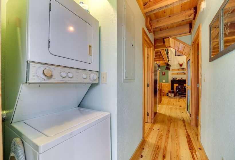 Santeetlah Lake Retreat W/ Dock: Walk To Water!