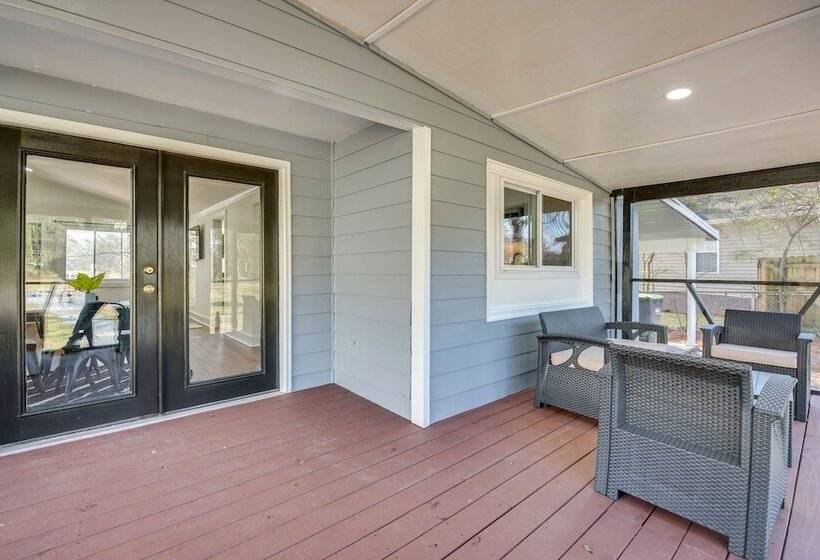 Smyrna Home W/ Porch: 2 Mi To Battery Atlanta!