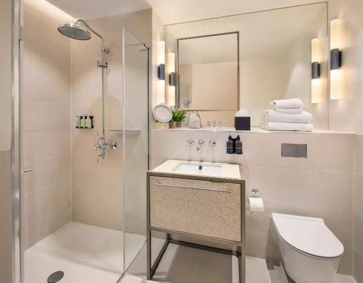 בית מלון כפרי Dao By Dorsett North London