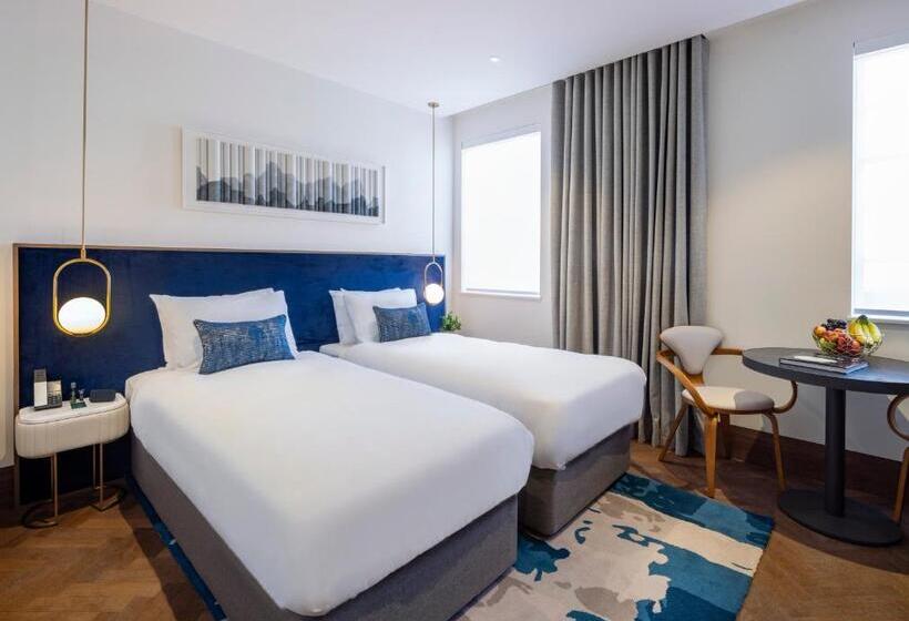 בית מלון כפרי Dao By Dorsett North London