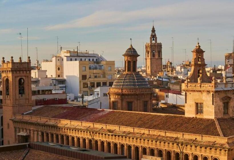 هتل Estimar Valencia