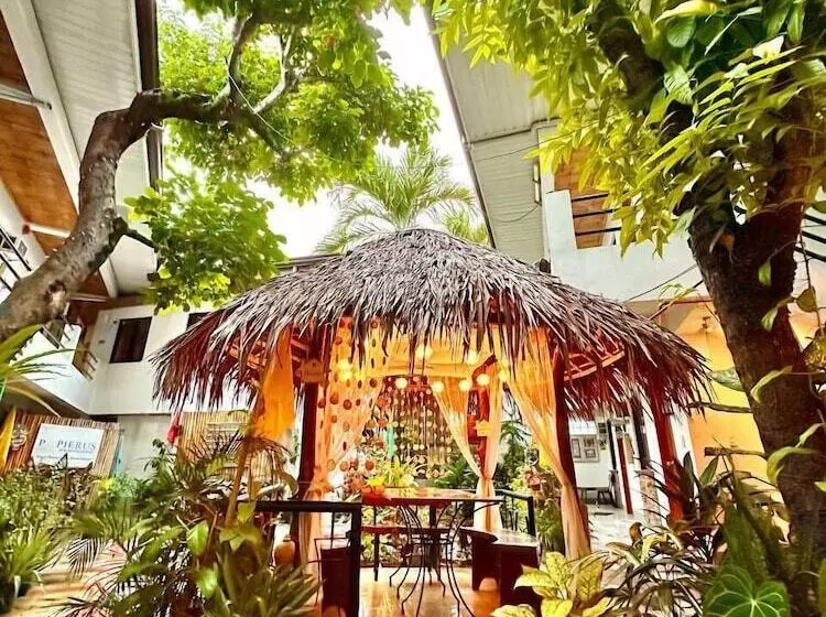 Hotelli Papierus Pensionne