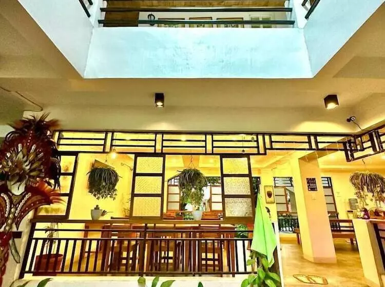 Hotelli Papierus Pensionne