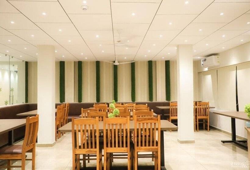 Hotel The Grand Unity