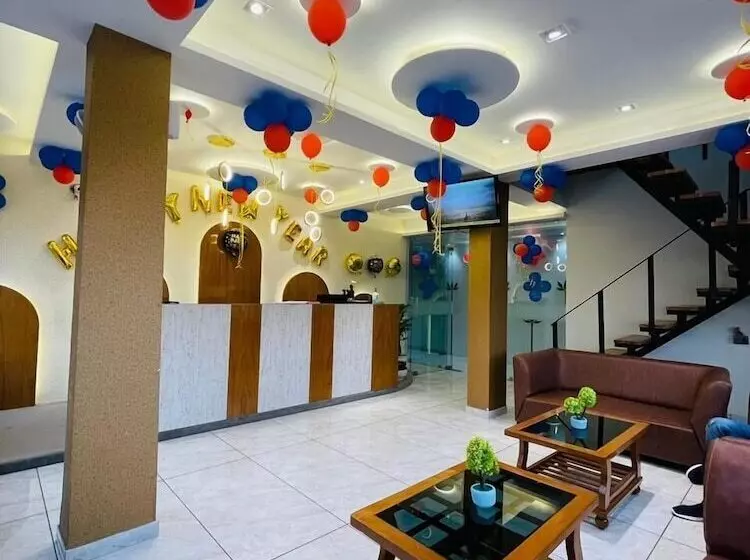 Hotelli The Grand Unity