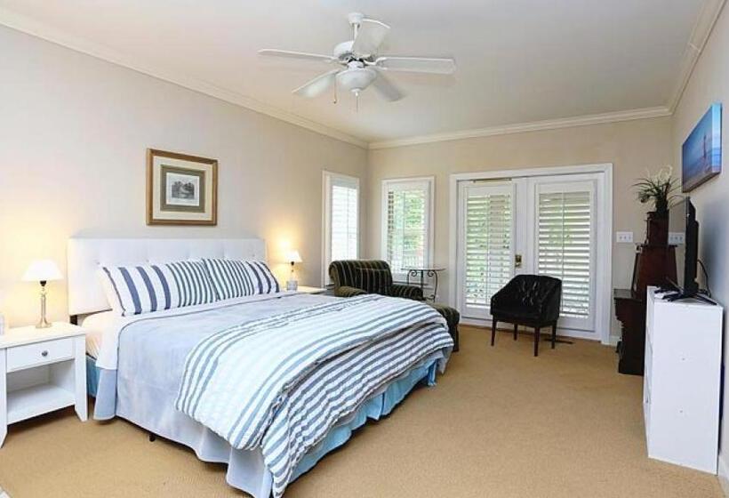 Otel The Inn At Governors Club