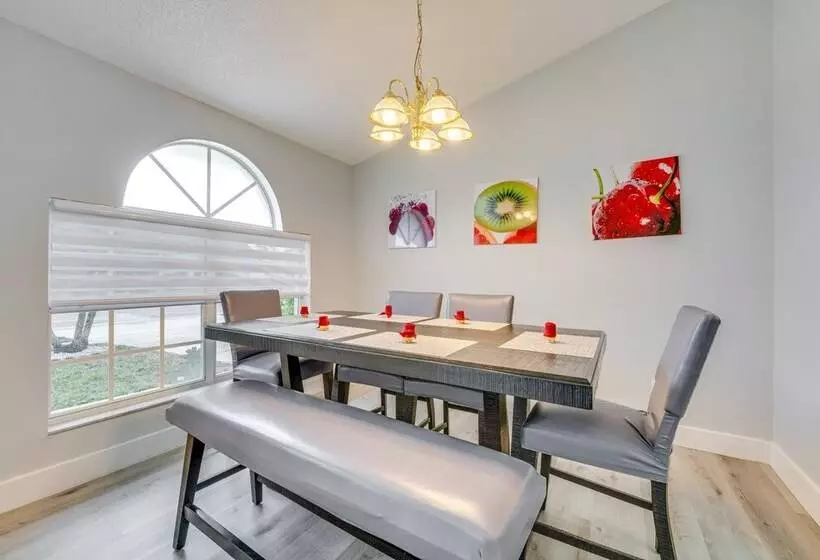 Kissimmee Oasis W/ Pool & Grill: 8 Mi To Disney!
