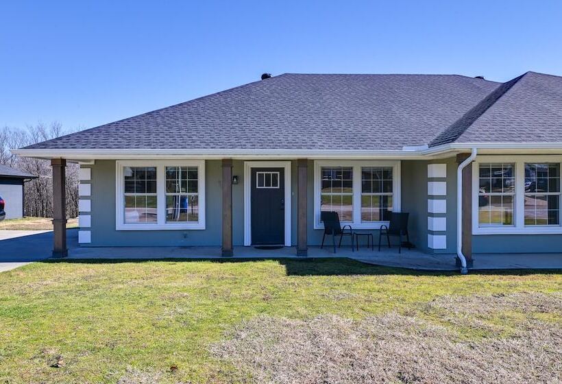 Little Elm Pearl, Near Park & Lewisville Lake!