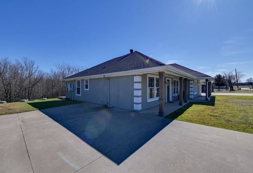 Little Elm Pearl, Near Park & Lewisville Lake!