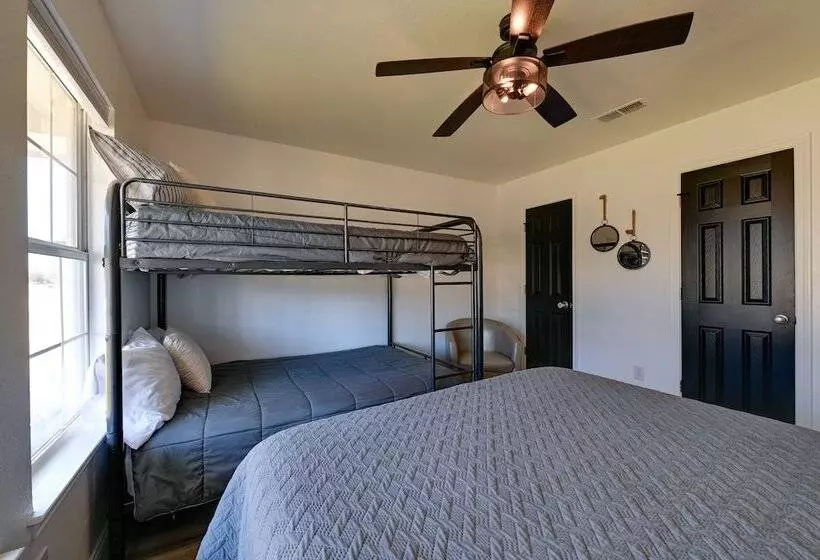 Little Elm Pearl, Near Park & Lewisville Lake!