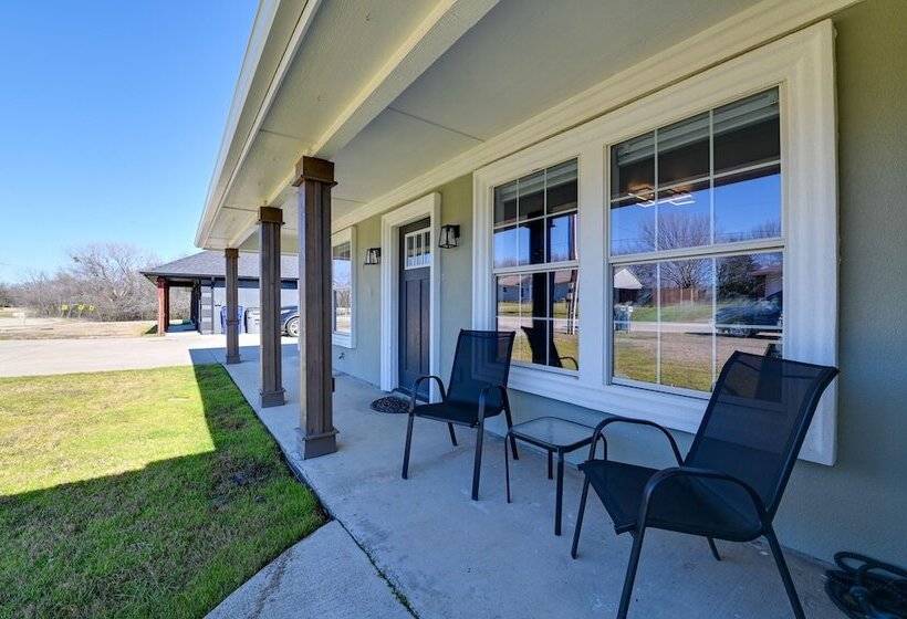 Little Elm Pearl, Near Park & Lewisville Lake!