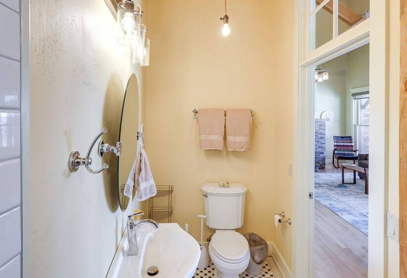 Mountain View Laurel Respite On 20 Private Acres!