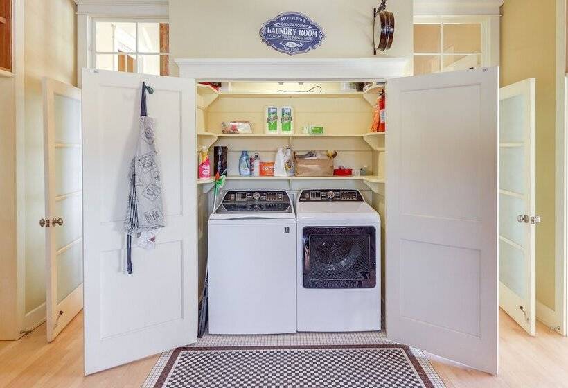 Mountain View Laurel Respite On 20 Private Acres!