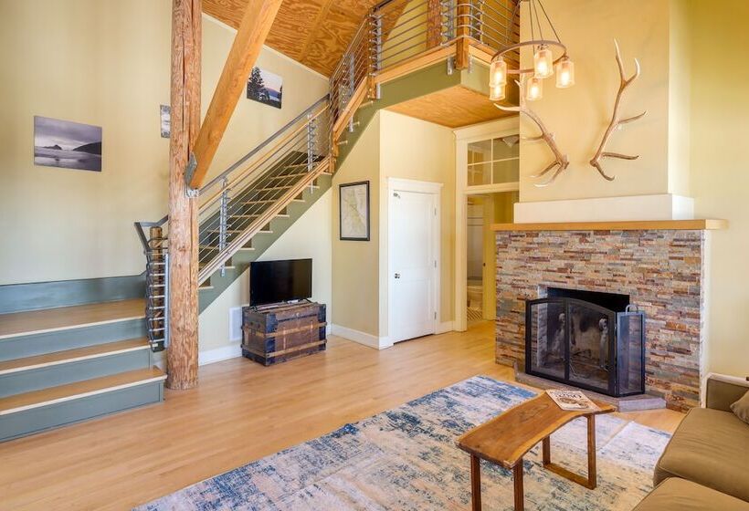 Mountain View Laurel Respite On 20 Private Acres!