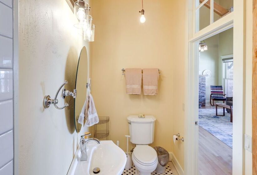 Mountain View Laurel Respite On 20 Private Acres!