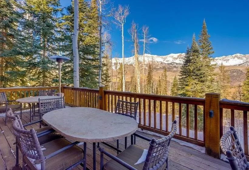 Mountain Village Marvel W/ Hot Tub & Home Gym!