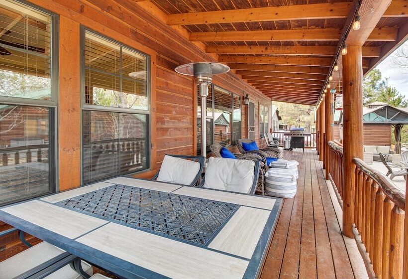 Overgaard Cabin W/ Private Deck, Grill & Fire Pit!