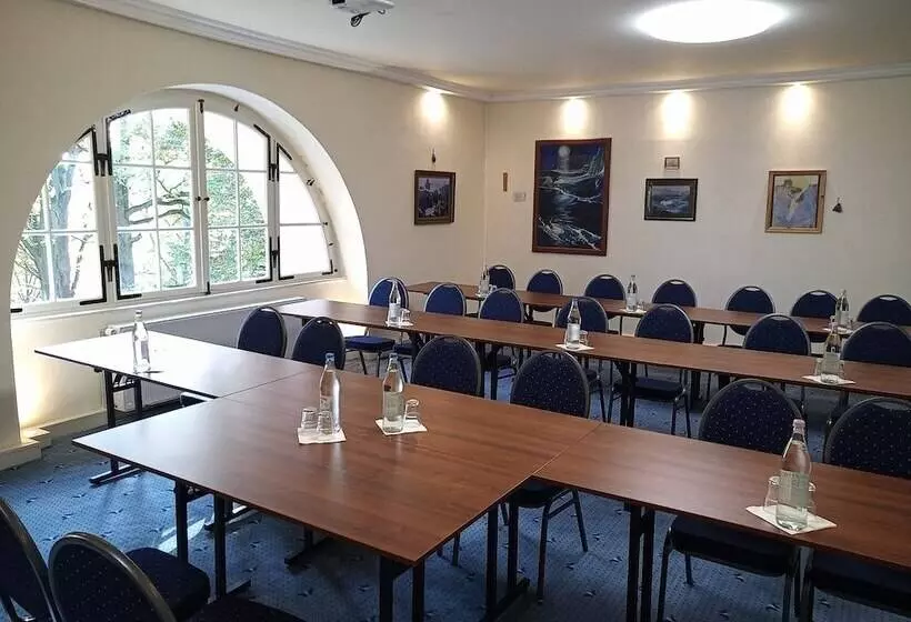 Majatalo Gutshof Elbschloss Kehnert